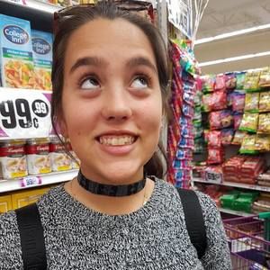 Meet your Posher, Noureen